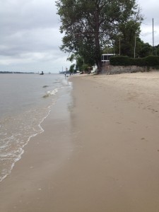 A friend, Eike, and I went to a beach along the Elbe river in the more affluent part of town. It was beautiful!